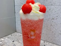 西瓜奶芙-沪上阿姨鲜果茶(世茂广场宽厚里店)