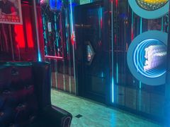 -路边边.炒菜烧烤.音乐餐厅(良乡长虹店)