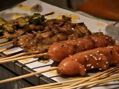 -威记烧嘢·南宁烧烤·超级生牛(绿地店)