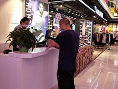 -云柏鞋业(十里堡店)