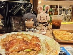 -玛格萝妮比萨屋(四平店)