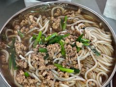-正宗杨记普洱酸醋米线(总店)