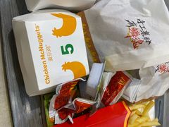 -麦当劳(中二横路店)