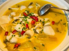 老坛酸菜黑鱼-荷塘秋月·本帮江浙菜(国权路店)