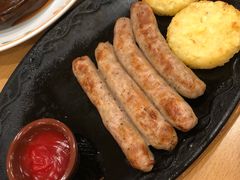 特质果熏香烤肠-萨莉亚意式餐厅(金隅嘉品mall店)