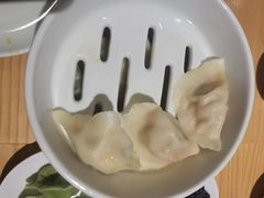 蟹黄水饺-船歌·鱼水饺青岛菜(国贸商城店)