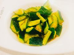 -张大师鸭爪爪特色干锅(南湖店)