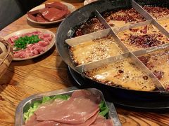 -岗上渣渣老火锅(两路口店)