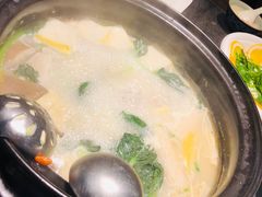 -大匠工房古船木艺术餐厅·猪肚鸡专门店(长白仙岛店)
