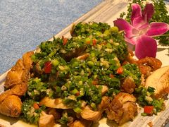 -香巴拉云南餐厅(华莱坞店)