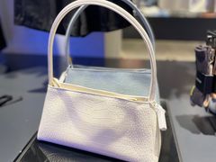 -URBAN REVIVO(荟聚中心店)