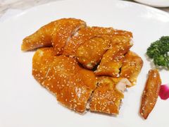 古桐麻香鸡-香港百合居(LCM置汇旭辉广场店)