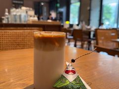 -Two Birds One Stone·一石二鸟(诚品生活店)