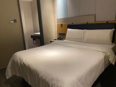 -汉庭优佳酒店(深圳宝安万达广场店)