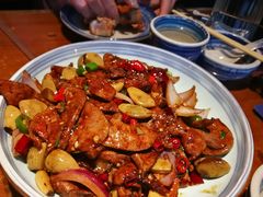 腊八蒜炒猪肝-95号酱骨·一块豆腐(展春园西路店)