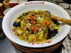 仙庾岭酸辣椒蒸鸡-西江红·株洲本地菜(滨江南路店)