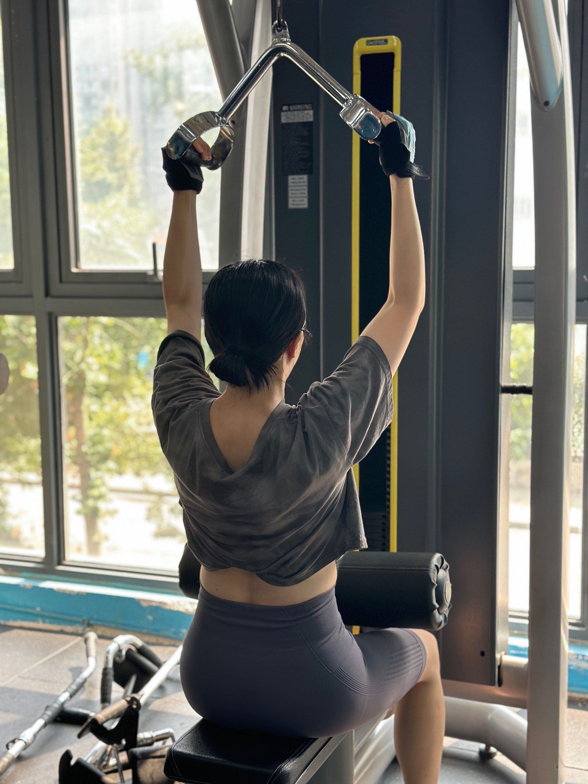 私教 #每天坚持锻炼会有不一样的收获 #健身工作室 #爱健身的小姐姐