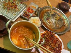 -恩你小木屋·韩式料理(假日广场店)