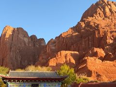 -天山神秘大峡谷