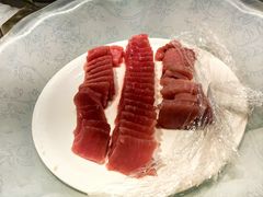 -云顶旋转自助景观餐厅