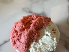 青浦奶油草莓-Dal Cuore 达可芮冰淇淋(陕西北路店)