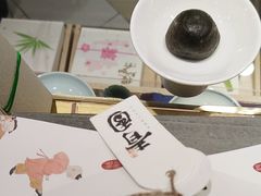 -阮大兴糕团(杭州西湖银泰百货店)