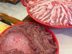-乡土黄·鲜牛肉火锅·小龙虾(兴业街店)