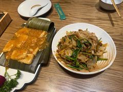 肉沫酸菜炒饵块-金孔雀德宏傣味餐馆(魏公村店)