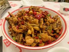 -堂瓦里·33年传统赣菜(第一街区店)