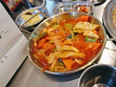 -哈哈碳都·牛肋条无限自助烤肉(台江万达店)