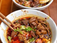 -李与白包子铺(桐梓林店)