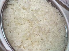 米饭-渝是乎川渝小炒(新世界百货望京店)