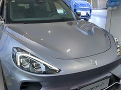 -ARCFOX极狐(世纪金源店)