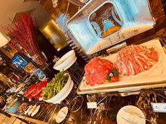 -西安唐隆国际酒店(大雁塔大唐不夜城店)