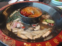-三江两海老火锅(北京首店)