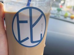 -Be Lived Cafe比例咖啡(摩天轮店)