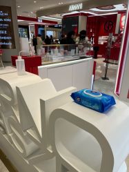 -奥伦纳素Erno Laszlo