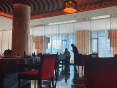 -粤尚腾香居中餐厅(首都机场希尔顿店)