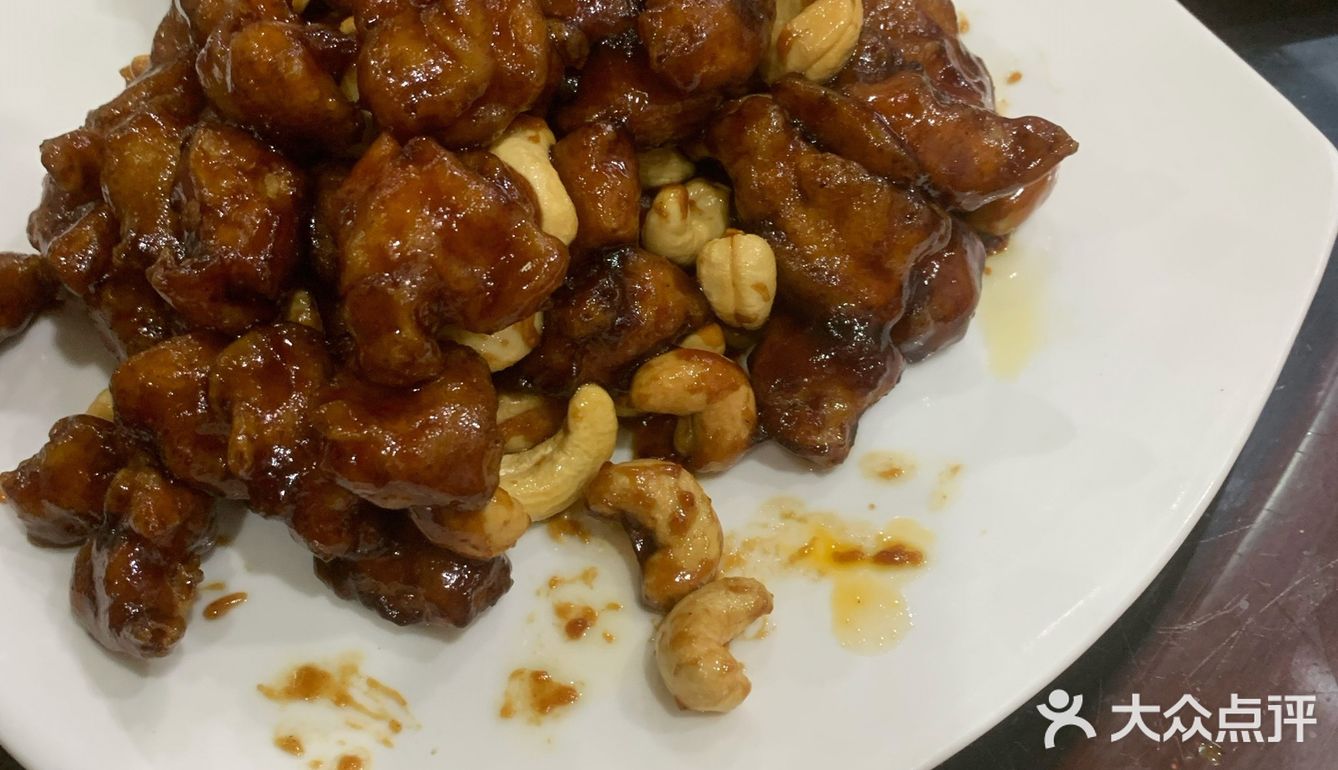 味道还是一如从前 比较喜欢毛血旺 里面料很足