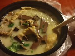-津津老鸭粉丝馆(正东路店)