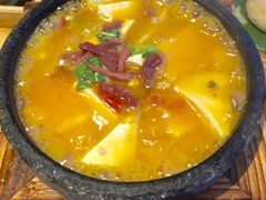 咕嘟肉沫包浆豆腐-云海肴·汽锅鸡·云南菜(天津国金汇店)