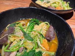 -万记麻辣烫国展总店