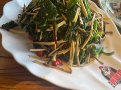 五香干丝拌菠菜-呱呱叫民俗风味主题餐厅(沣峪口店)