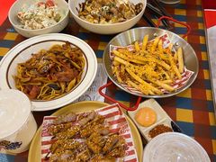 -万能料理屋(钟鼓岭路店)