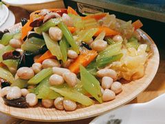 -驴脾气特色炒菜(广渠门内店)