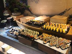 -海吃海喝海鲜烤肉餐厅
