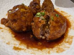 -梅飞酒家(名辉豪庭店)