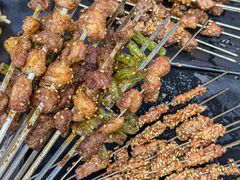 -许哥东北烧烤·铁丳烤串·宫后夹肉(繁花中心店)