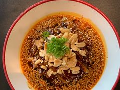 -麻六记(凤凰汇店)