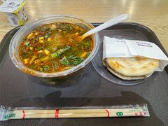 -樊记腊汁肉(西安咸阳国际机场店)